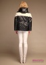 Куртка женская NAUMI 18 W 808 01 Black – Черный на пуховом утепленном подкладе. Прямого силуэта, среднего объема, длиной до середины бедра. Воротник высокая вточная стойка среднего объема. Вид сзади