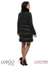 Стильное двубортное пальто Conso WMF170503 - nero – черный​ А-силуэта классической длины. Модель с воротником-стойкой, оформленным мехом рекса, на магнитной застежке. Фото 1