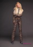 Комбинезон женский NAUMI 18 W 804 02 22 Military bronze – Хаки золотой зимний с капюшоном. Приталенного силуэта, с отрезной линией талии. Без рукавов. Вид спереди 2