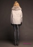 Парка женская зимняя NAUMI 18 W 508 02 13 Quartz – Серый ​на подкладе с капюшоном, с утепленной пухом подкладкой. Прямого силуэта, среднего объема. Вид сзади