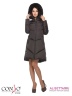Элегантное пуховое пальто Conso WMF170548 - iron – темно-серый свободного силуэта длиной выше колен. Модель с регулируемым капюшоном, оформленным мехом лисы. Фото 2