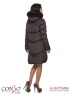 Элегантное пуховое пальто Conso WMF170548 - iron – темно-серый свободного силуэта длиной выше колен. Модель с регулируемым капюшоном, оформленным мехом лисы. Фото 5