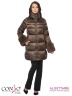Стильное пальто A-силуэта Conso WMF170511 - mocco – кофейный​ классической длины. Модель с воротником-стойкой застегивается на металлическую молнию. Фото 3
