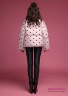 Купите куртку пуховую (пухляк) Miss Naumi 18 W 110 00 11 Koko rose – Розовый​, свободного силуэта. Крупная горизонтальная стежка. Вид сзади 1
