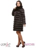Эффектное женское пальто Conso WMF170543 - brown – шоколадный​ кроя oversize. Модель прямого силуэта длиной ниже колена застегивается на кнопки с декоративными обтяжными пуговицами. Фото 3
