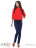 Модная куртка укороченного типа CONSO SS170108 - rosso - красный​ для прохладной погоды. Свободный силуэт со спущенным плечом и рукавами три четверти. Модель со свободным воротником-стойкой застегивается на потайные кнопки. Фото 1