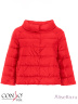 Модная куртка укороченного типа CONSO SS170108 - rosso - красный​ для прохладной погоды. Свободный силуэт со спущенным плечом и рукавами три четверти. Модель со свободным воротником-стойкой застегивается на потайные кнопки. Фото 4