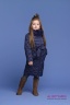 Элегантное и одновременно милое детское пальто PRINCESS NAUMI PN17 274 01 BLUE - синий подарит много тепла вашему малышу. Фото 1