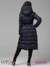 Оригинальное пальто Conso WL 180512 - midnight – синий приталенного силуэта длины миди. Модель застегивается на металлическую молнию. Фото 4