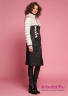 Пальто стеганое прилегающего силуэта Miss NAUMI 18 W 157 00 31 Rose/Black – Розовый/Черный​, с притачным корсетом на шнуровке по полочке. Длина ниже колена. Вид сбоку 1