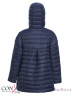 Модная куртка-трансформер CONSO SG170211 - navy - тёмно-синий​ для девочек удлиненного типа. Куртка A-силуэта дополнена капюшоном с регулировкой и металлическими фиксаторами. Куртка застегивается на фронтальную молнию с двойным металлическим фирменным зам