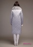 Пальто пуховое NAUMI 18 W 758 02 13 Quartz – Серый ​женское зимнее, прямого, чуть зауженного к низу силуэта, среднего объема, длиной до колена. Вид сзади