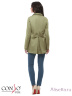 Двубортное комбинированное пальто-тренч CONSO SS170113 - khaki - хаки​ – идеальный вариант на каждый день. Укороченная классическая модель безупречного кроя, с лацканами, боковыми врезными карманами и хлястиком на спине. Фото 3
