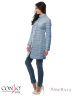 Лаконичное пальто CONSO SS170115 - blue sky - голубой металлик​ – отличный вариант для переменчивой весенней погоды. Слегка приталенный силуэт средней длины с воротником-стойкой. Фото 2